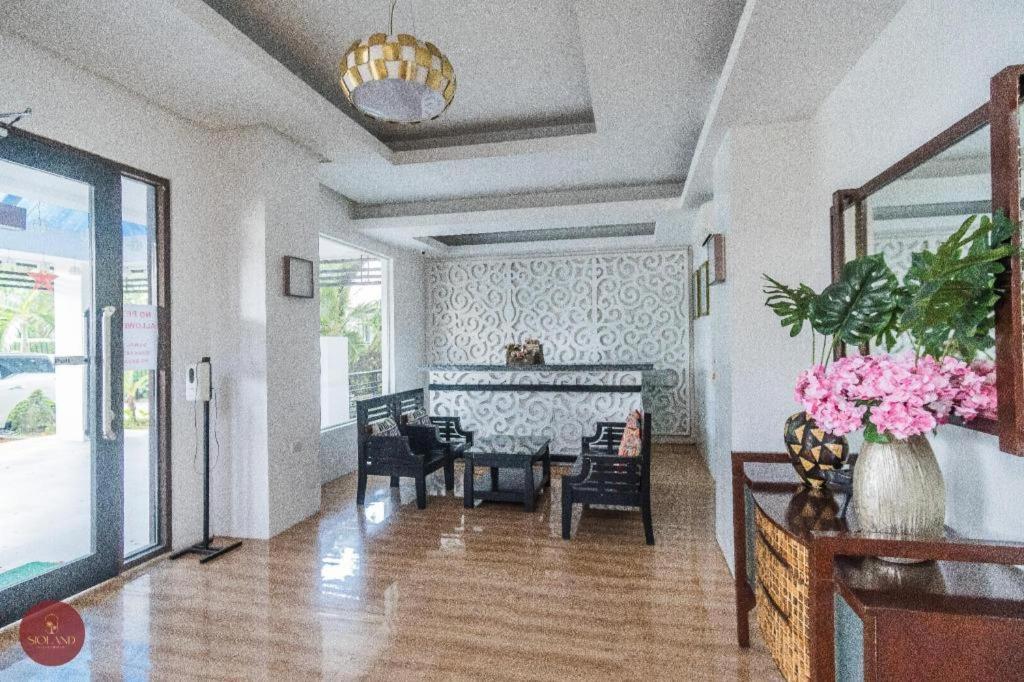 Quezon Premier Hotel Lucena Ngoại thất bức ảnh